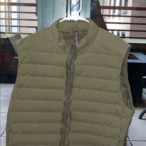 Lululemon Navigation Stretch Down Vest